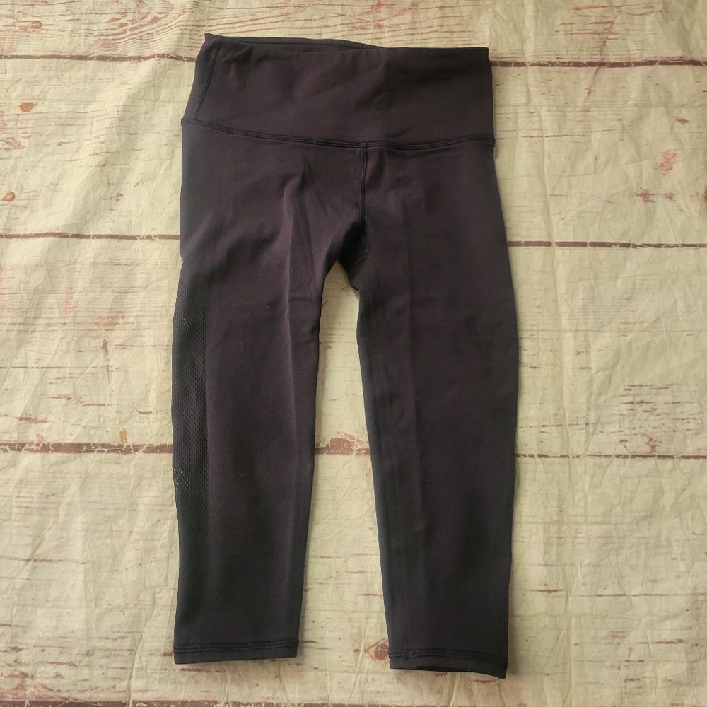 Lululemon Reveal Crop Size XS